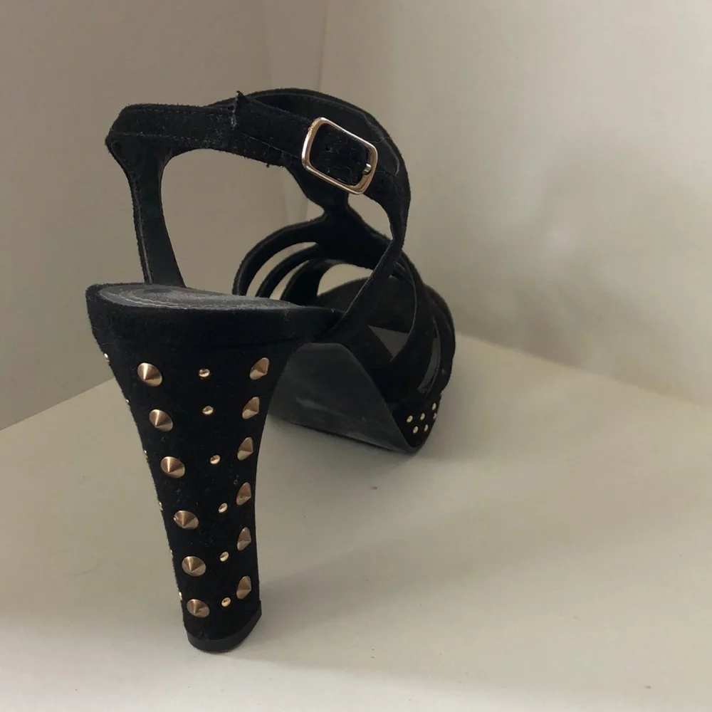 Naturalizer Heels - Picture 4 of 5